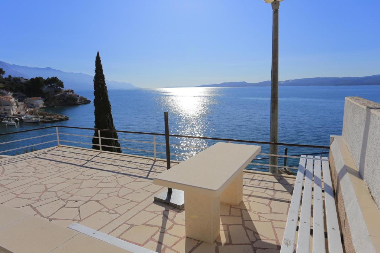 Apartments By The Sea Mimice, Omis - 18149 Экстерьер фото